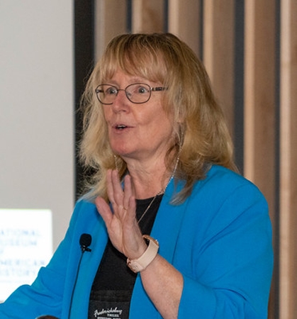 m 52120668752 430c6e5447 w